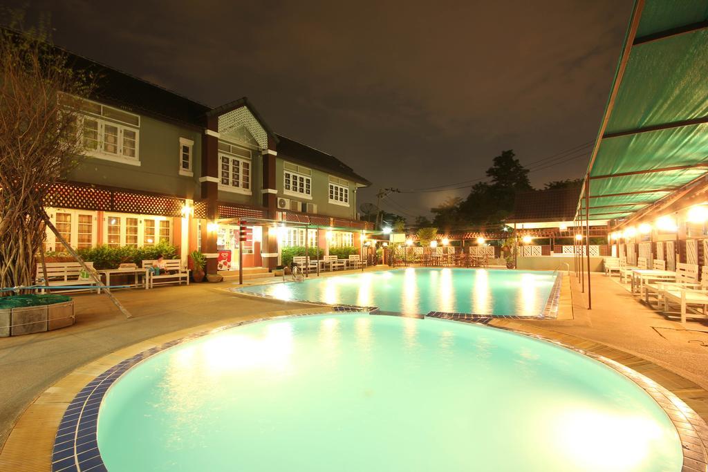 Waratee Spa Resort Villa Μπανγκόκ Εξωτερικό φωτογραφία